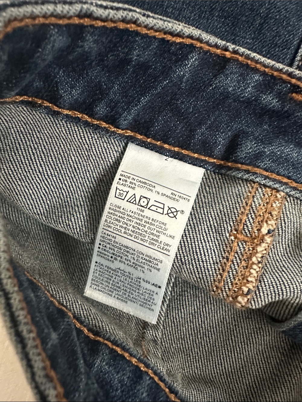 Old Navy Dark Blue Denim Mini Skirt with Panel Pockets Size 2 - Picture 3 of 4